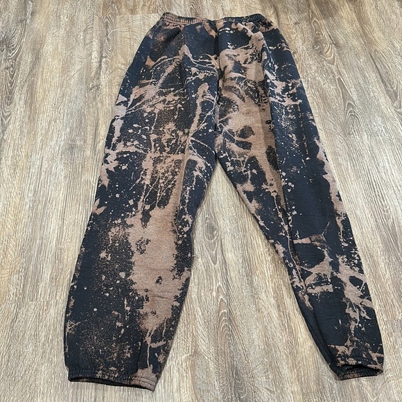 HANES Unisex Bleach Splatter Sweatpants - Size Small - Picture 3 of 4